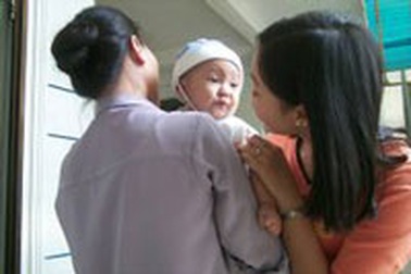 Chăm con hay hại con?