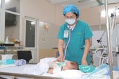 Bệnh nhi bị sốc tim, suy thận cấp vì nhiễm virus gây bệnh hô hấp quen thuộc