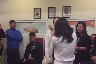 Mỹ Tâm động viên tinh thần người hâm mộ đặc biệt của cô