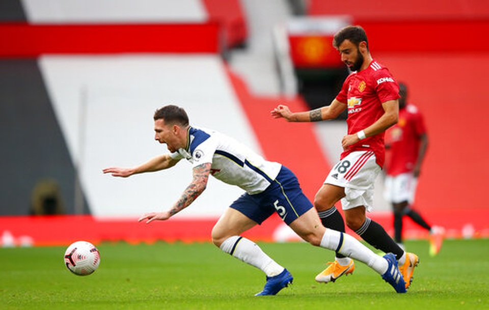 Man Utd 1-6 Tottenham: Địa chấn ở Old Trafford - 14 Man Utd 1-6 Tottenham: Địa chấn ở Old Trafford - 14