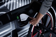 Nước nào trên thế giới tiêu thụ nhiều xe chạy điện hơn xe xăng, dầu?