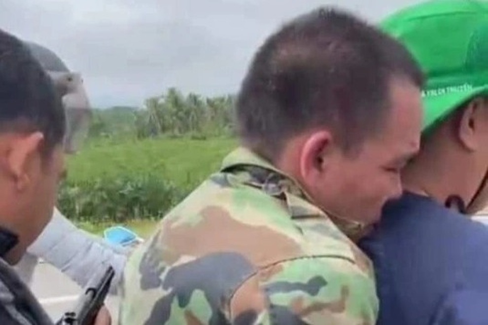 Công an nổ súng trấn áp đối tượng trốn trại - 2 Công an nổ súng trấn áp đối tượng trốn trại - 2