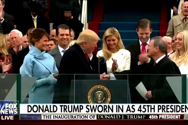 100 ngày tại vị đầu tiên của Donald Trump