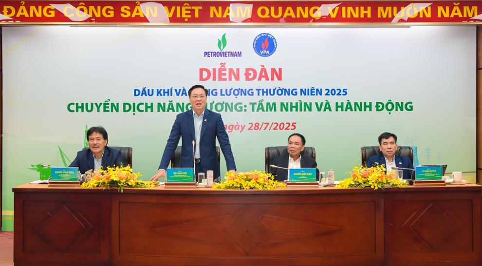 Diễn đàn Dầu khí và Năng lượng 2025: Thúc đẩy hình thành hệ sinh thái năng lượng an toàn - 2 Diễn đàn Dầu khí và Năng lượng 2025: Thúc đẩy hình thành hệ sinh thái năng lượng an toàn - 2