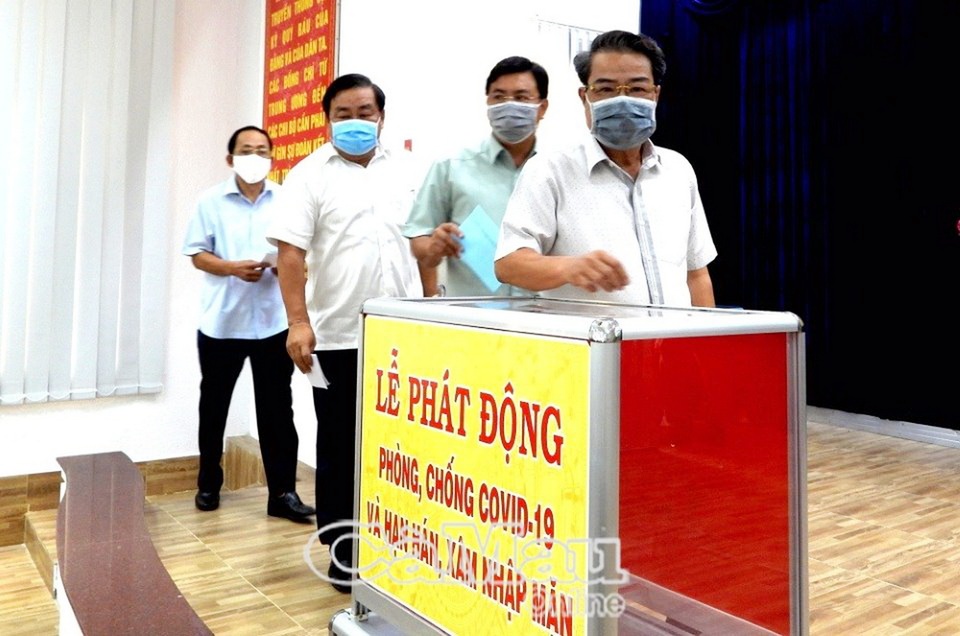 Tổng Công ty Khí Việt Nam ủng hộ 2 tỷ đồng ủng hộ Cà Mau phòng chống dịch Covid-19 - 2 Tổng Công ty Khí Việt Nam ủng hộ 2 tỷ đồng ủng hộ Cà Mau phòng chống dịch Covid-19 - 2