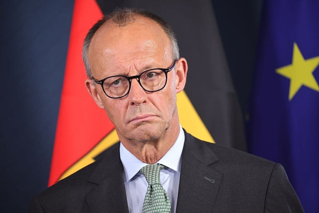 Đức nêu phương án dùng tài sản đóng băng của Nga để hỗ trợ Ukraine - 1