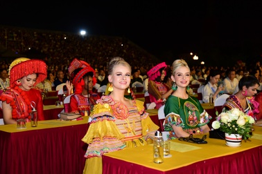 Festival Ninh Bình lan tỏa, kết nối di sản văn hóa Việt Nam và thế giới