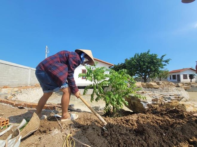 Cuộc sống của sao Việt trong mùa giãn cách - Ảnh 2.