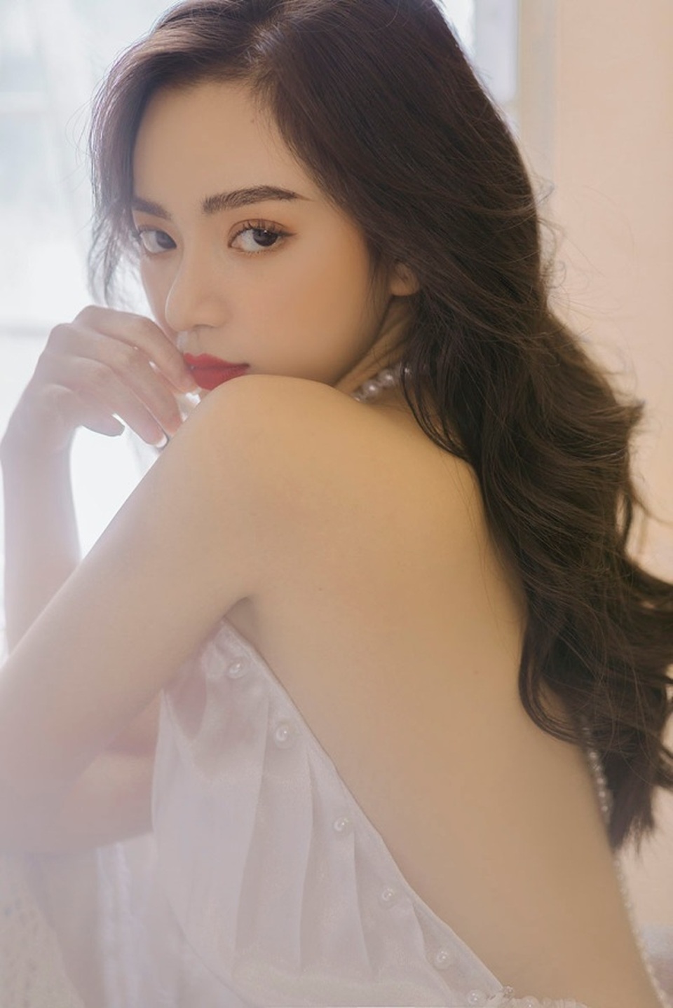 Hot girl 9X gợi cảm hút hồn, tuyển bạn trai chỉ cần đẹp là được - 1 Hot girl 9X gợi cảm hút hồn, tuyển bạn trai chỉ cần đẹp là được - 1