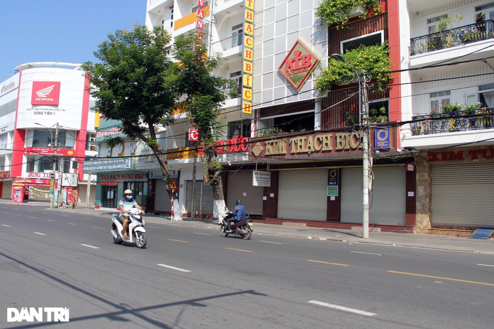 Phú Yên chưa bao giờ vắng lặng đến thế, vì Covid-19 - 3 Phú Yên chưa bao giờ vắng lặng đến thế, vì Covid-19 - 3
