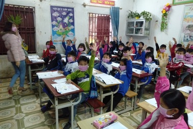 Nghỉ tránh dịch Covid-19: “Cô ơi, em mong đi học lại quá”