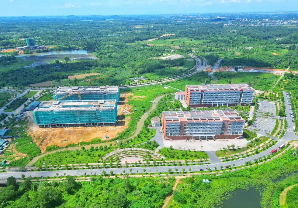 Sáp nhập đại học: Sẽ giải tán tất cả các trường yếu kém? - 2 Sáp nhập đại học: Sẽ giải tán tất cả các trường yếu kém? - 2