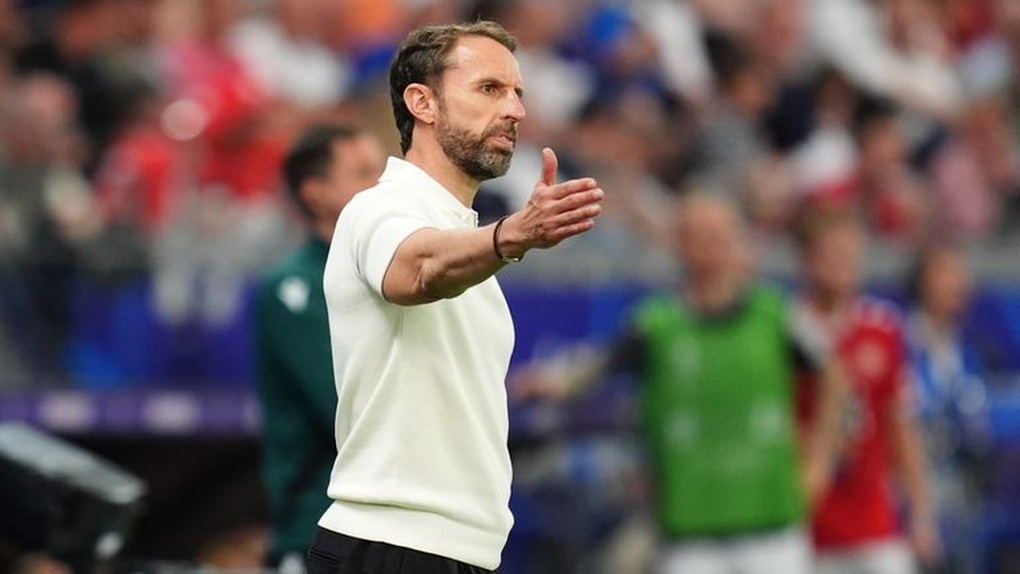 HLV Southgate: HLV Southgate: