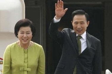 “Chiếc ô hạt nhân” che phủ cuộc gặp thượng đỉnh Mỹ-Hàn 