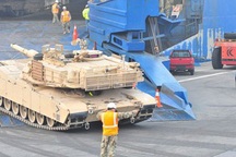 Hoạt động quân sự dồn dập gần biên giới Nga