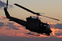 Trực thăng quân sự Mỹ hạ cánh khẩn cấp vì trúng đạn gần Washington