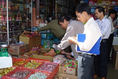 Nỗi lo thực phẩm bẩn giáp Tết Nguyên đán