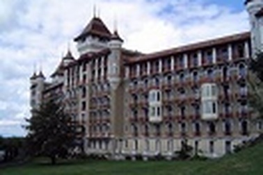 Đại học Quản trị Khách sạn du lịch Thụy Sĩ - SHMS