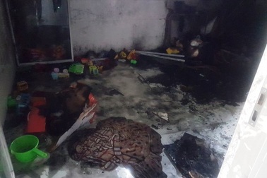 Nghịch lửa trong căn phòng khóa trái, 2 bé trai chết thảm