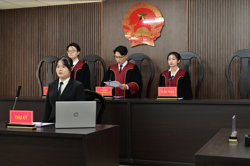Cơ hội việc làm mới cho ngành luật và kế toán - 2 Cơ hội việc làm mới cho ngành luật và kế toán - 2