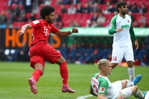 Lewandowski ghi bàn, Bayern Munich vẫn đánh rơi điểm đáng tiếc