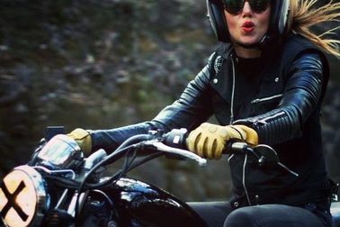 Sự quyến rũ "chết người" của những đường cong