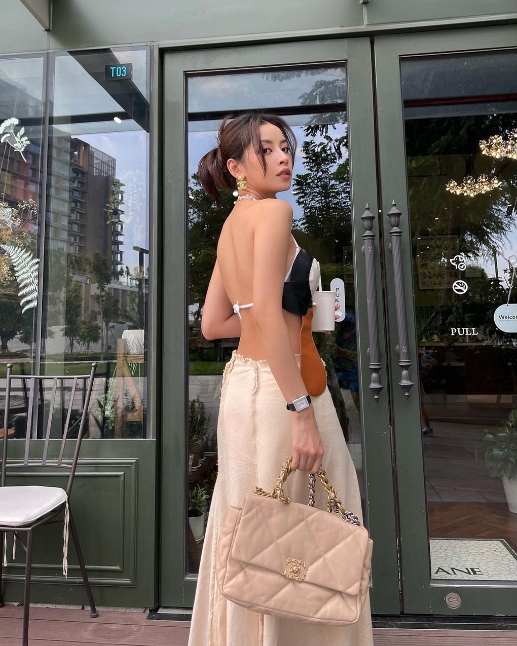 Chi Pu sở hữu nhiều túi xách Dior, Gucci giá hàng trăm triệu đồng - 5