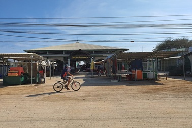 Thôn Văn Lâm 3 vắng vẻ trước thời điểm cách ly