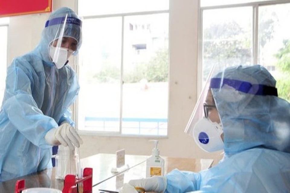 Giám đốc người Trung Quốc vượt biên trái phép, tái dương tính SARS-CoV-2 - 1 Giám đốc người Trung Quốc vượt biên trái phép, tái dương tính SARS-CoV-2 - 1