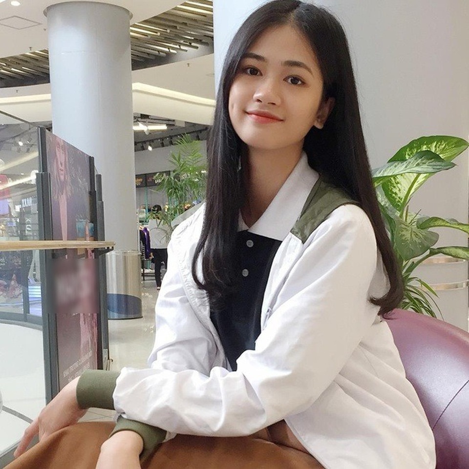 Ngẩn ngơ nhan sắc đời thường của loạt thí sinh Hoa hậu Việt Nam 2020 - 21 Ngẩn ngơ nhan sắc đời thường của loạt thí sinh Hoa hậu Việt Nam 2020 - 21