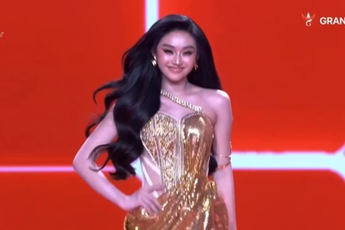 Yến Nhi hô tên tại chung kết Hoa hậu Hòa bình Quốc tế 2025