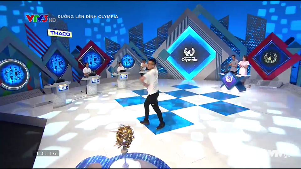 Màn nhảy Kpop dẻo như vũ công của thí sinh Olympia khiến khán giả trầm trồ - 2 Màn nhảy Kpop dẻo như vũ công của thí sinh Olympia khiến khán giả trầm trồ - 2