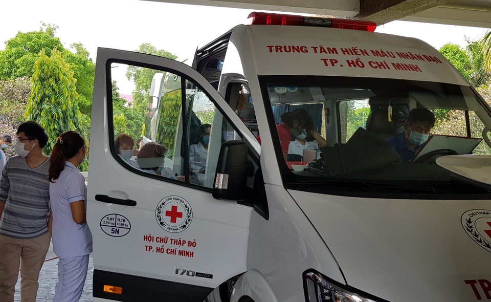 Ngân hàng máu dự trữ thiếu hụt, bệnh viện chung tay ứng cứu - 2 Ngân hàng máu dự trữ thiếu hụt, bệnh viện chung tay ứng cứu - 2