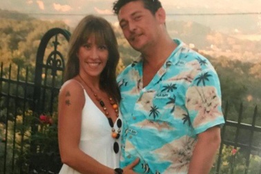 Mẹ chồng tâm lý tặng ngực mới cho con dâu