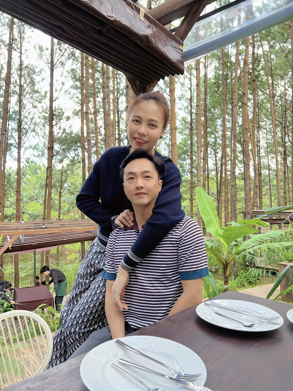 Đàm Thu Trang làm dâu hào môn: Vừa sinh con, được chồng cưng hết mực - 1