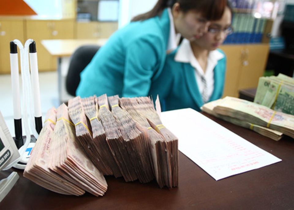Lãi suất giảm sâu, hút ròng khỏi thị trường hơn 34,5 nghìn tỷ đồng - 1 Lãi suất giảm sâu, hút ròng khỏi thị trường hơn 34,5 nghìn tỷ đồng - 1