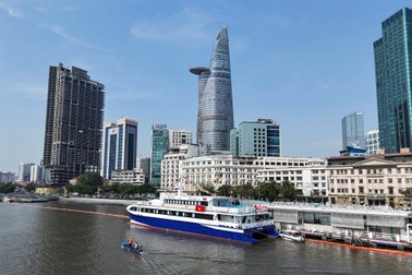 Tàu cao tốc TPHCM - Côn Đảo chính thức khởi hành từ Bến Nhà Rồng