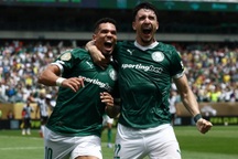 Chiến thắng nghẹt thở ở đại chiến bóng đá Brazil tại FIFA Club World Cup