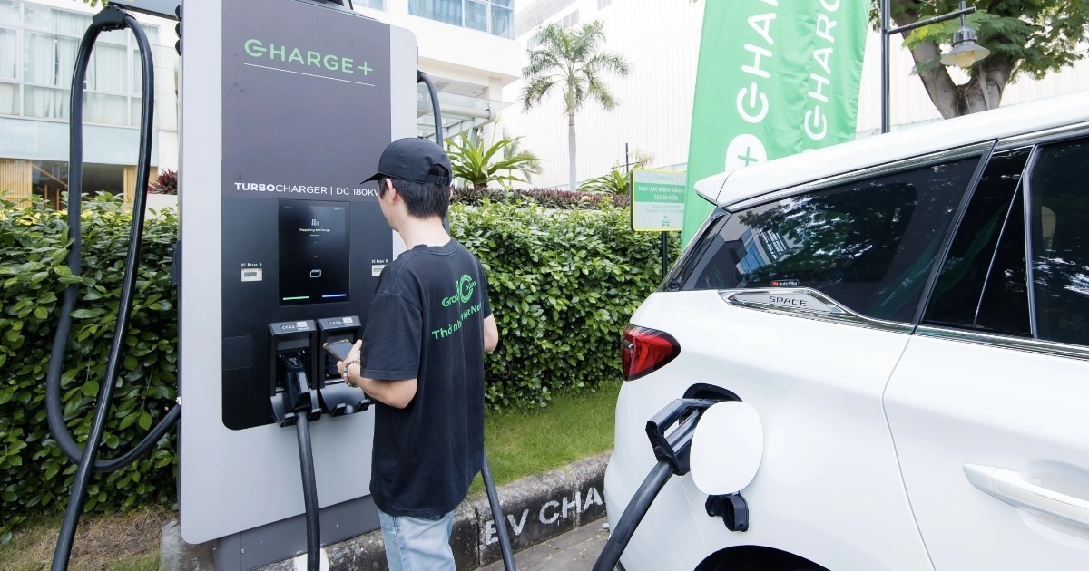 Grab ra mắt tính năng Tiện ích xe điện, góp phần giải bài toán trải nghiệm sạc cho tài xế