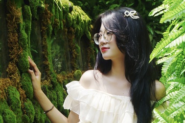 Dậy từ 5h, trang điểm 3 tiếng để đi cà phê "sống ảo" ngày nghỉ lễ