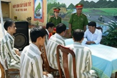 Quảng Bình: Công bố quyết định đặc xá cho 120 phạm nhân