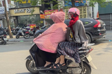 Áo chống nắng cuốn vào bánh xe, chuyên gia chỉ sai lầm nhiều chị em mắc