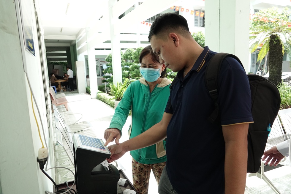 Phường hơn 215.000 dân sau sáp nhập, cán bộ chạy đua với áp lực thời gian - 10 Phường hơn 215.000 dân sau sáp nhập, cán bộ chạy đua với áp lực thời gian - 10