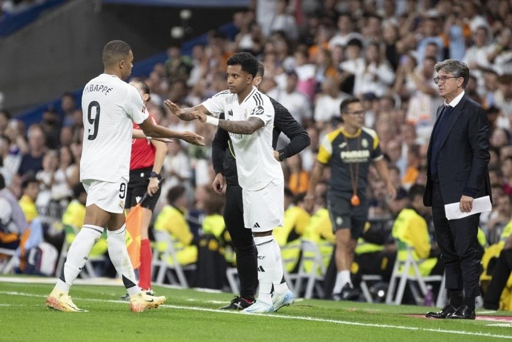 Vinicius scores a super goal, Real Madrid equalizes points with Barcelona - 1