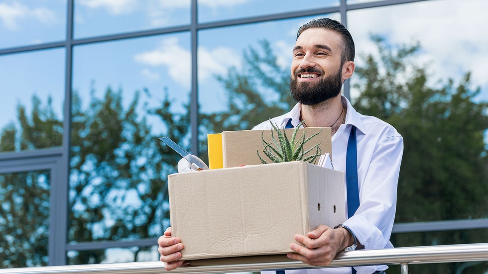 Từ chức hộ, cơn sốt mới tiềm ẩn rủi ro lan rộng toàn cầu? - 2