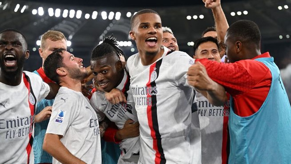 AS Roma gục ngã trước AC Milan trong ngày Lukaku ra mắt - 1 AS Roma gục ngã trước AC Milan trong ngày Lukaku ra mắt - 1