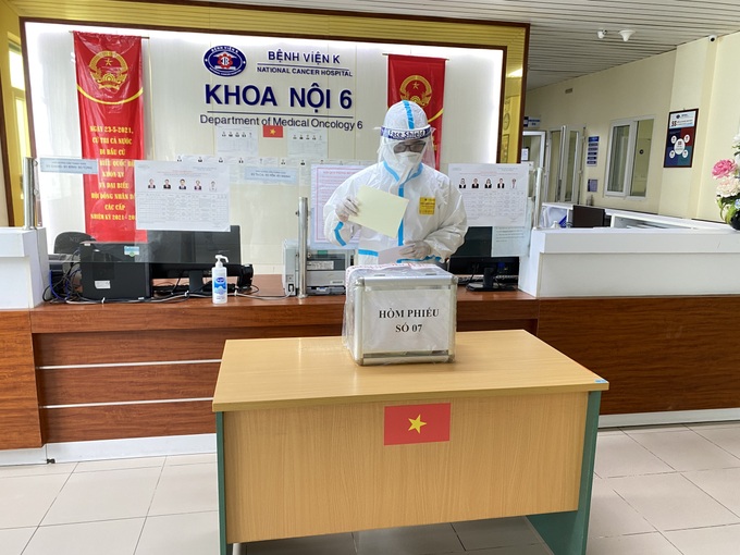 Những lá phiếu nơi phong tỏa - Ảnh 3.