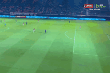 Khó hiểu với pha phản lưới nhà ngớ ngẩn của thủ môn số một Thái Lan