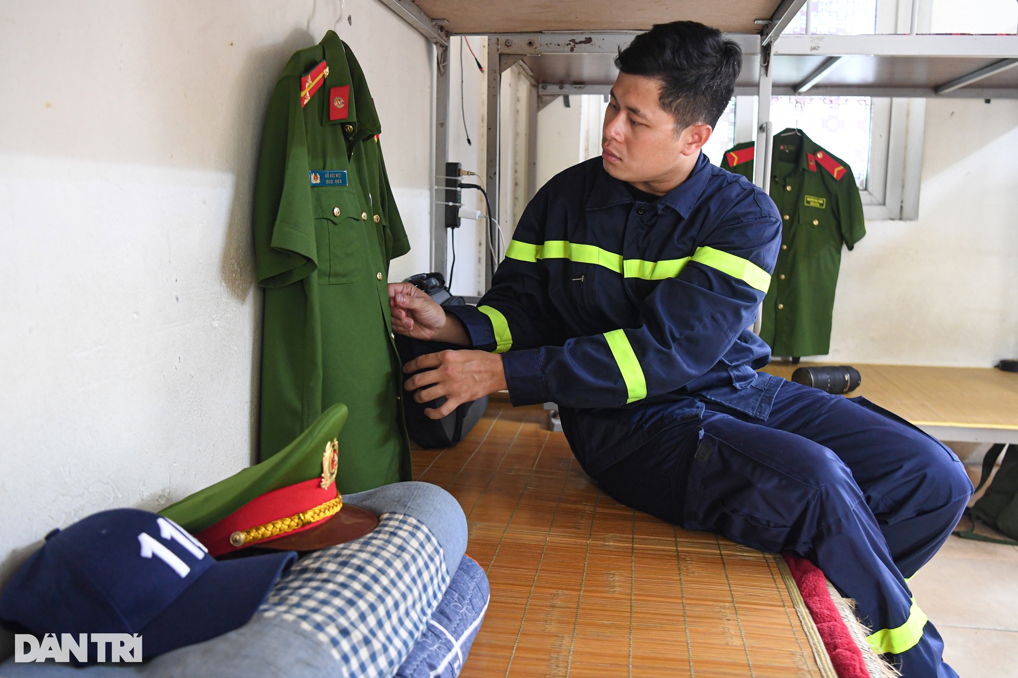 Đồng đội viết tiếp hành trình của 3 người lính hy sinh - 9 Đồng đội viết tiếp hành trình của 3 người lính hy sinh - 9