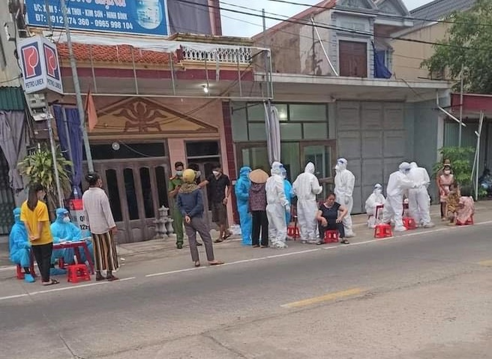 Ninh Bình: Xuất hiện F0 đầu tiên trong cộng đồng - 1 Ninh Bình: Xuất hiện F0 đầu tiên trong cộng đồng - 1